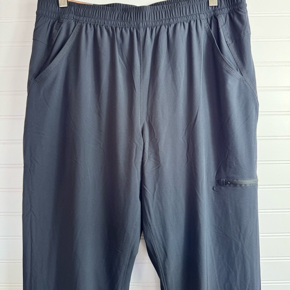 NWT Eddie Bauer Women's Fleece Lined Pants StormRepel Black UPF 50+ Size 10 - Picture 2 of 16